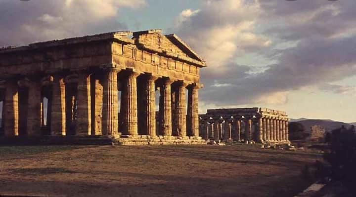 Ferienwohnung Casa Vacanze Mare Di Paestum Exterior foto